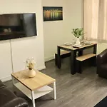 아파트 2 Bedroom Free Wifi And Parking