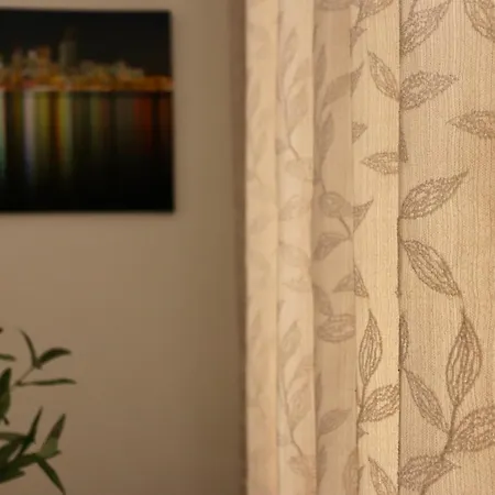 2 Bedroom Free Wifi And Parking *