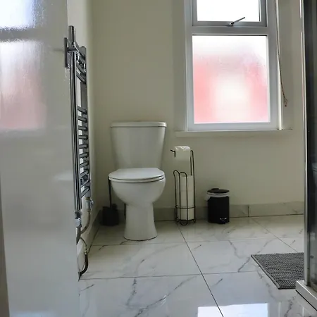 Apartman 2 Bedroom Free Wifi And Parking Leeds