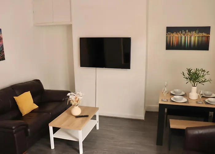 2 Bedroom Free Wifi And Parking