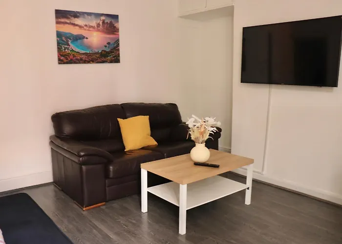 Apartamento 2 Bedroom Free Wifi And Parking Leeds (West Yorkshire)