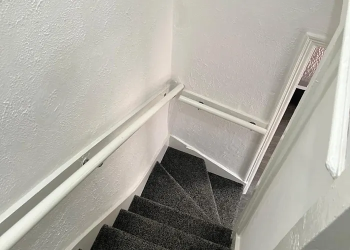 2 Bedroom Free Wifi And Parking Apartamento *