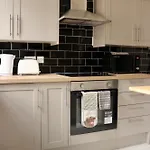 Apartamento 2 Bedroom Free Wifi And Parking